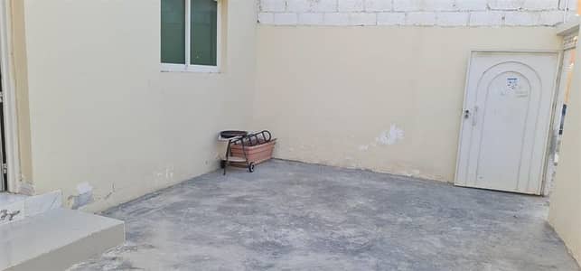 2 Bedroom Villa for Rent in Al Jazzat, Sharjah - *** SUPERB DEAL - 2BHK Villa with Private Garden space Available in Al Jazzat
