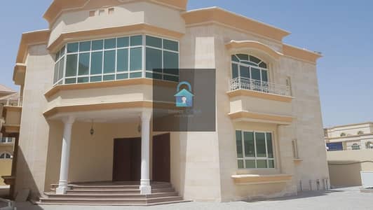 فيلا تجارية 7 غرف نوم للايجار في مدينة خليفة أ، أبوظبي - فيلا تجارية في مدينة خليفة أ 7 غرف 450000 درهم - 6348292