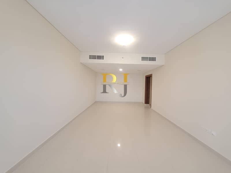 Квартира в Бур Дубай，Аль Манкул，Голден Сэндс 14, 2 cпальни, 97000 AED - 6282276