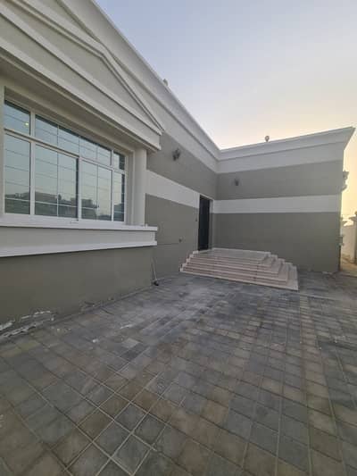 SUPER DELUXE 2 BEDROOMS HALL MOLHAQ WITH FRONT YARD AT MBZ || 80K