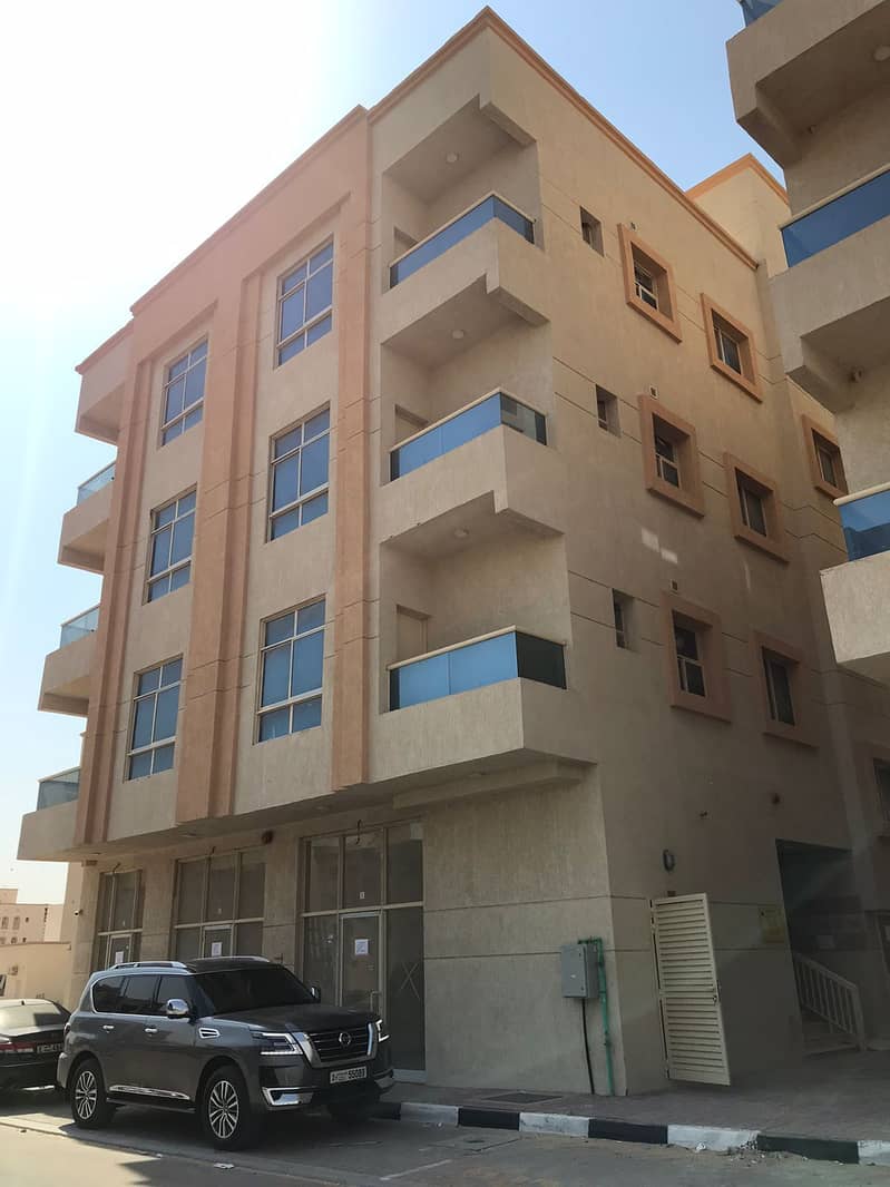 Здание в Аль Алиа, 2500000 AED - 6349560