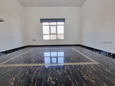 Studio for Rent in Khalifa City A, Abu Dhabi - M/2100 EXCELLENT STUDIO WITH WELL FINISHING OPEN KITCHEN SEP,WASHROOM NEAR MASDAR CITY IN KCA