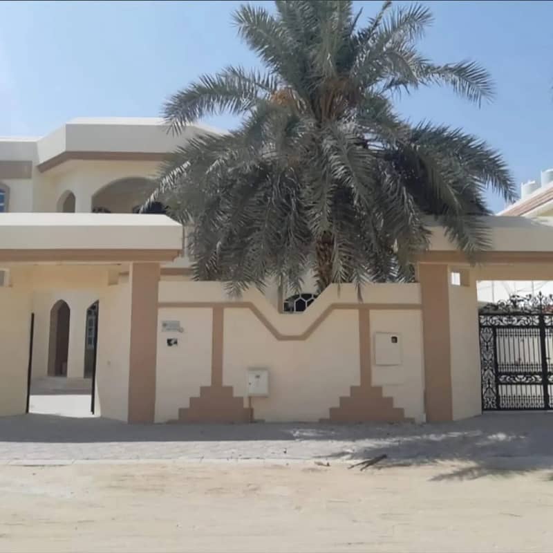 Two-storey villa in Al-Nakhilat area, land area 8200 sq. ft.