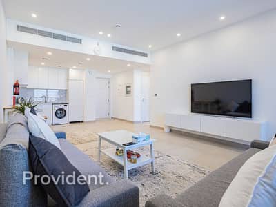 1 Bedroom Apartment for Sale in Umm Suqeim, Dubai - High Floor | Like New | Moments From Burj Al Arab