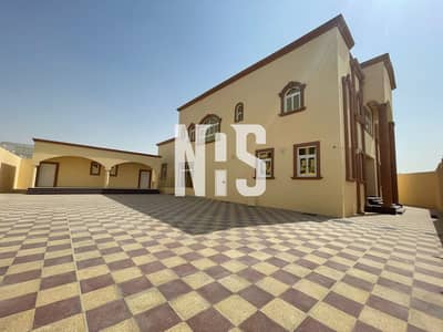 فیلا 5 غرف نوم للايجار في الشوامخ، أبوظبي - فيلا مستقلة بمساحات كبيرة جاهزة للسكن | مع مصعد وغرفة سائق