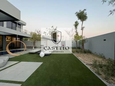 4 Bedroom Villa for Sale in Al Suyoh, Sharjah - For sale villa 4 rooms at a special price in Sharjah behind the Grand Mosque