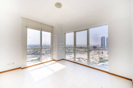 فلیٹ 1 غرفة نوم للبيع في أبراج بحيرات الجميرا، دبي - شقة في برج ماج 214 مجمع R أبراج بحيرات الجميرا 1 غرف 750000 درهم - 6352883