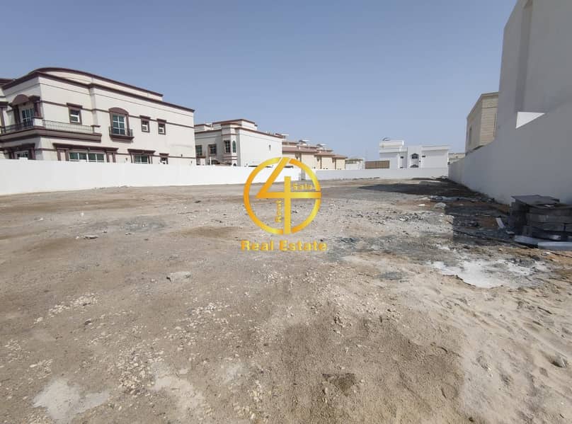 ارض سكنية في مركز محمد بن زايد مدينة محمد بن زايد 3250000 درهم - 6168054