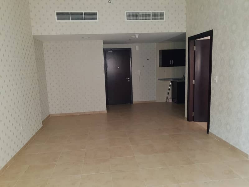 8 ONE BHK |SILICON GATE 1|40000 RENT