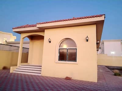 3 Bedroom Villa for Rent in Al Gharayen, Sharjah - Brand new 3bhk with maid room villa, Just 85k in 4/cheques