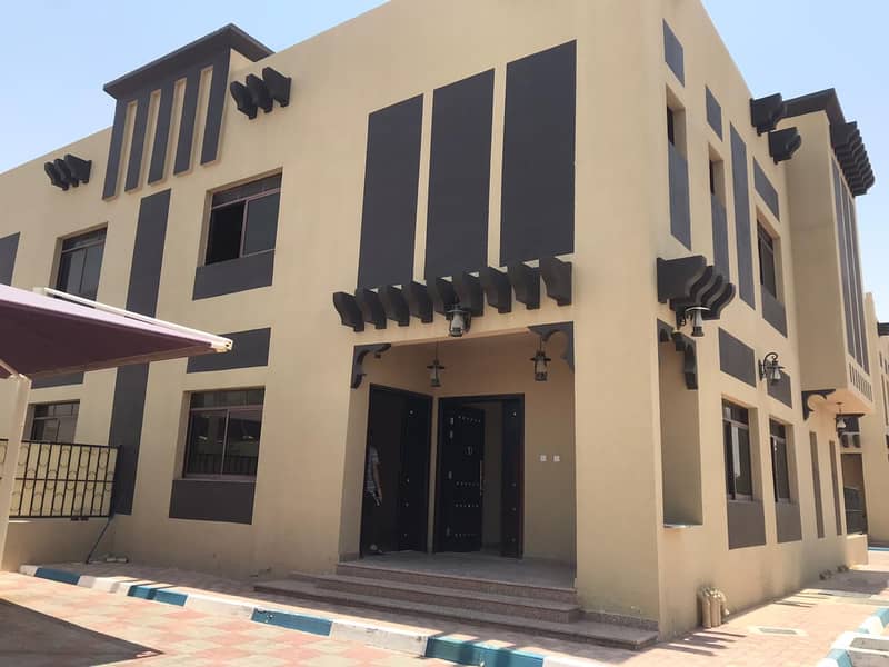 Вилла в Шиаб Аль Ашхар, 4 cпальни, 80000 AED - 4672493