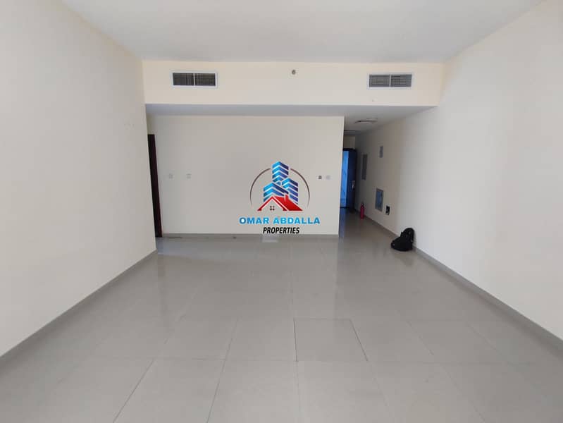 Квартира в Мувайли Коммерческая，Здание Мувайлех 3, 2 cпальни, 38000 AED - 6355049
