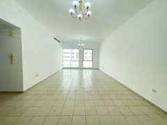 شقة في بناية الكرامة الكرامة 2 غرف 67000 درهم - 6355307