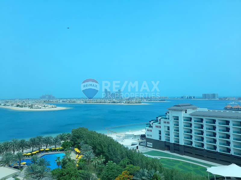 Sea view| Large PH | Beach | Furnished |Vacant