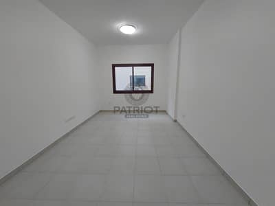 1 Bedroom Apartment for Rent in Bur Dubai, Dubai - 1Bedroom Prime Location | Chiller Free | No Commissions!