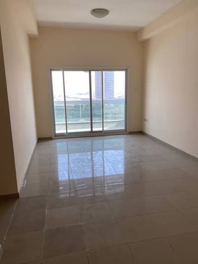 2 Bedroom Floor for Sale in Ajman Downtown, Ajman - For sale two rooms and a hall, the pearl towers, the area is 1280 feet