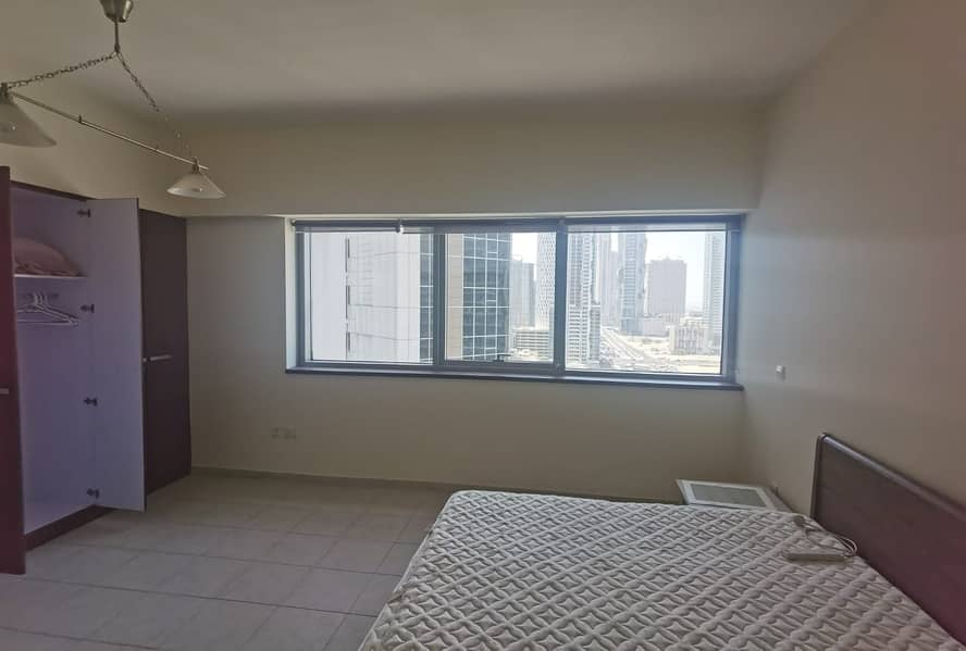 ONE BEDROOM WITH LARGE BALCONY VACANT NOW
