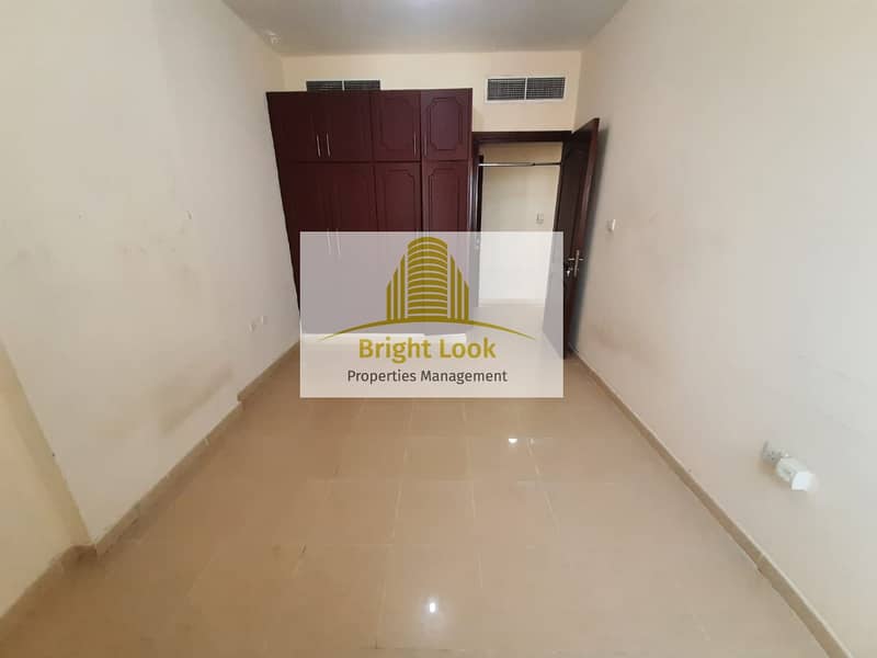 Stunning 2bhk with balcony 45,000/ year 4 payments located Al Nahyan