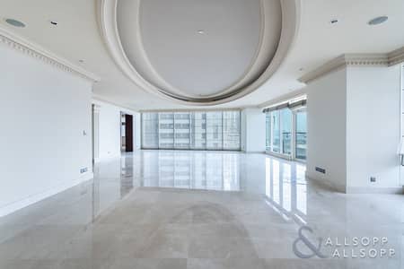4 Bedroom Penthouse for Sale in Dubai Marina, Dubai - Vacant | Sea Views | Half Floor Penthouse
