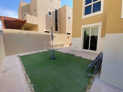 3 Bedroom Villa for Sale in Al Raha Gardens, Abu Dhabi - Vacant, Upgraded, Modified, Single Row, Type 8