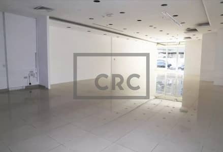 Showroom for Rent in Deira, Dubai - CHILLER FREE | SHOWROOM FOR LEASE | FITTED