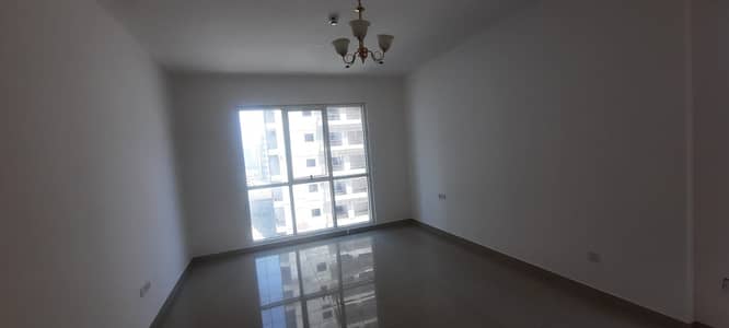 EXCELLENT BIG SIZE 1 BHK FOR SALE IN LAKESIDE TOWER C
