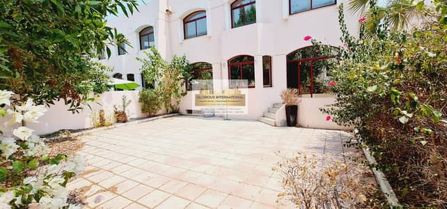 6 Bedroom Villa for Rent in Al Khalidiyah, Abu Dhabi - FBMC-Well Priced! Big Lovely Garden in Khalidiya