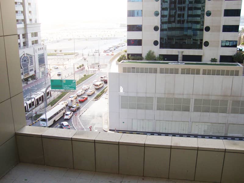 位于迪拜码头，滨海山岭塔楼 1 卧室的公寓 69000 AED - 6351343