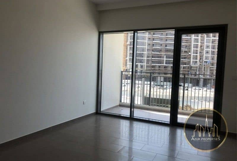 Nice layout|1 Bedroom|High floor| Vacant in May