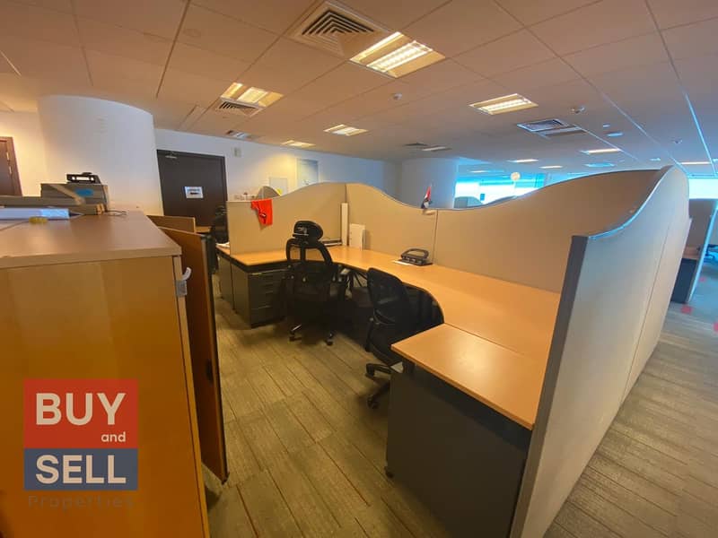 full floor office/ palm/fitted for rent