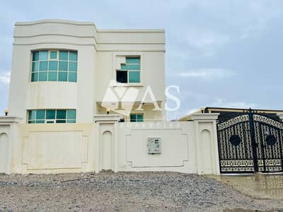 4 Bedroom Villa for Rent in Seih Al Burairat, Ras Al Khaimah - Great Deal | 4 Bedrooms + Maids + Majlis