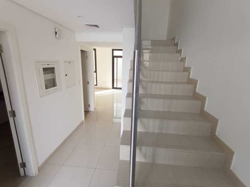 BRAND NEW  BEAUTIFUL TOWNHOUSE IS AVAILABLE FOR RENT IN NASMA RESIDENCES