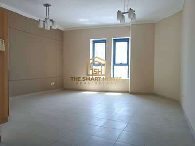 Studio for Rent in Bur Dubai, Dubai - LAVISH STUDIO| LIMITED OFFER NOW| READY TO MOVE | 4/6 PAYMENT