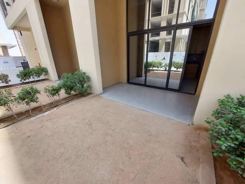 Luxurious brand new studio for rent in Al mamsha