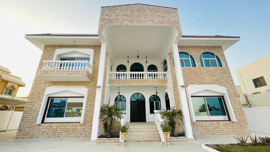 Villa for Rent in Sharqan, Sharjah - MOST LAVISHING 6BEDROOMS COMMERCIAL VILLA AVAILABLE FOR RENT