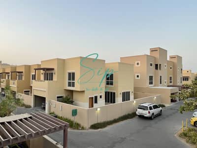 4 Bedroom Villa for Rent in Al Raha Gardens, Abu Dhabi - Pool / Prime Location / Best Community