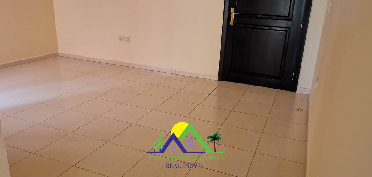 Nice 1 BR Apartment Walking Distance to Jimi Mall