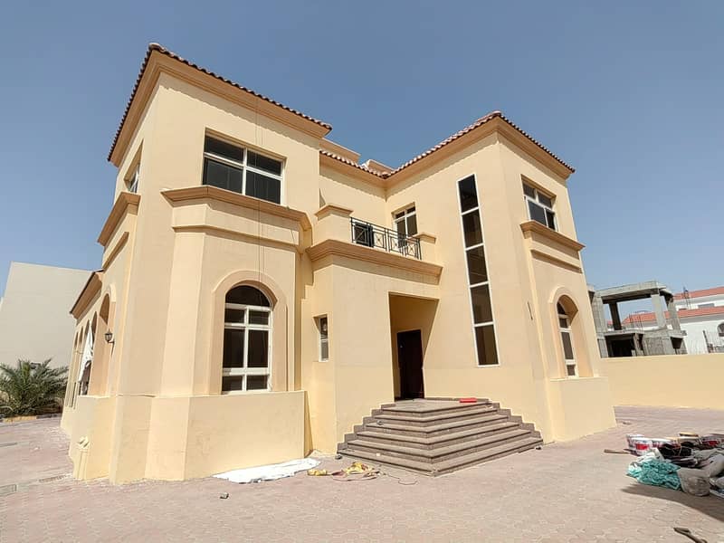 5 BED ROOM VILLA AVAILABLE FOR RENT IN MOHAMMAD BIN ZAYED