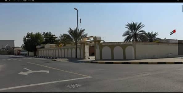 Villa for rent in Sharjah Al-Khuramiya,  a distinctive area