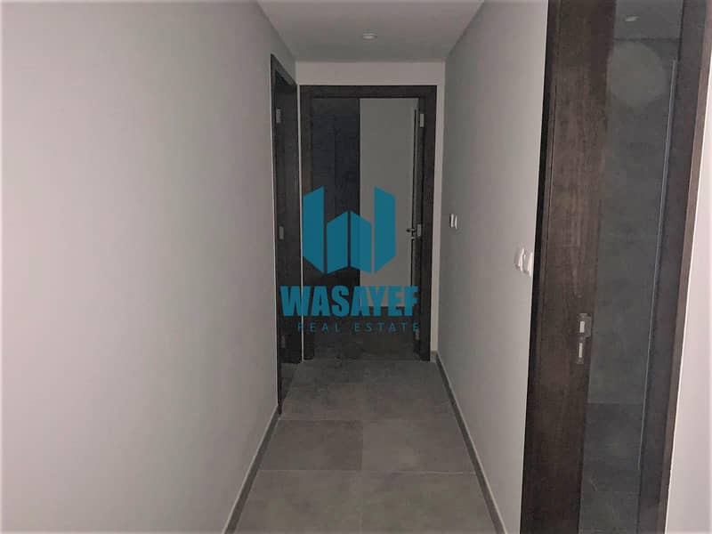 hurry up , rent 2BKH for only 48K AED. unfurnished Apartment.