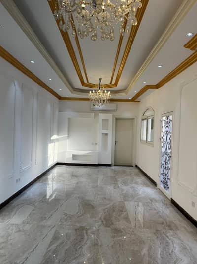 5 Bedroom Villa for Rent in Al Rifah, Sharjah - 5 Bedroom lavish Independent Villa for Rent in 180K | All Master Room, 6000 Sqft| Near Corniche|