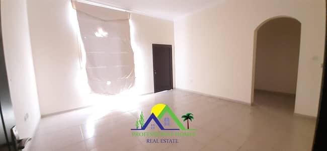 Private Entrance &parking| Kids Room |Maid room|Balcony