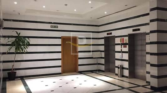 2 Bedroom Flat for Rent in Al Mina, Dubai - 2 Bedroom  for family in vey well maintained  building in Al Mina | SHK