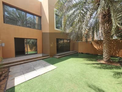 4 Bedroom Villa for Rent in Abu Dhabi Gate City (Officers City), Abu Dhabi - No Commission / 6 Payments / Direct Beach / Private Garden