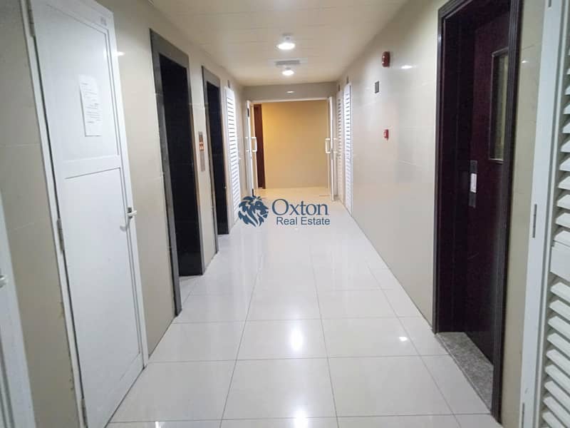 Spacious 1-BHK  with Wardrobe Available in Al khan