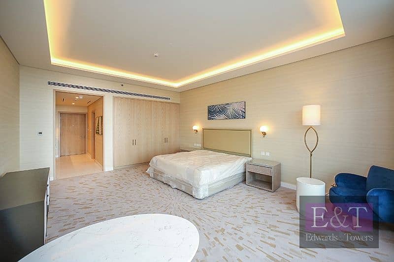 Luxury Studio |Palm Tower|High Floor |Sea view