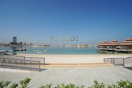 2 Bedroom Flat for Rent in Palm Jumeirah, Dubai - Beach Direct Access | Huge Balcony | Luxury Living