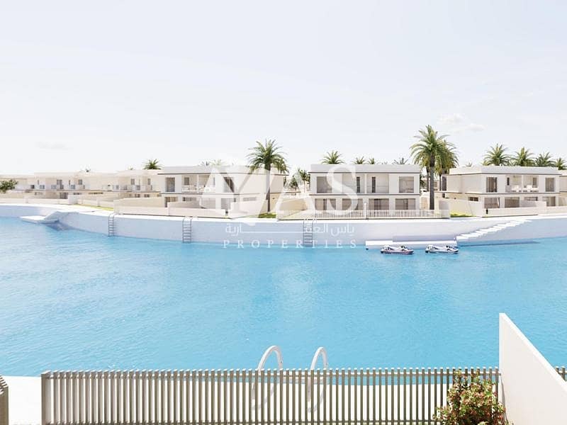 High-End Luxury Living With Canal Views | PP High-End Luxury Living With Canal Views | PP