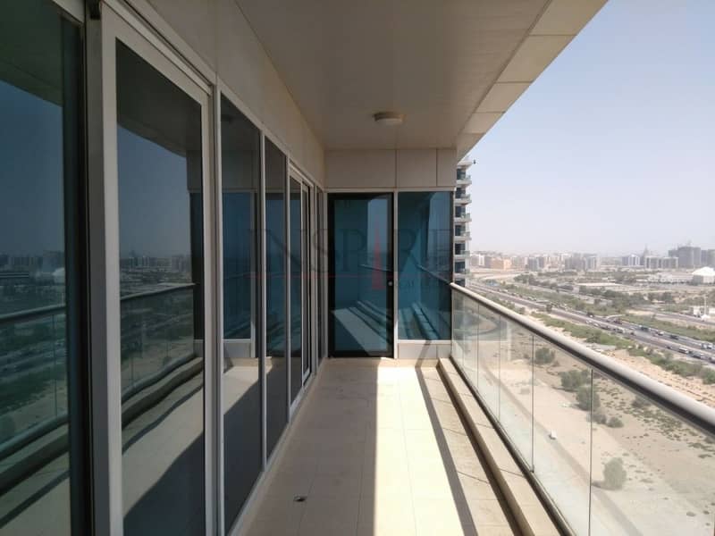 2BR - High Floor | Balcony - Al Ain Road View