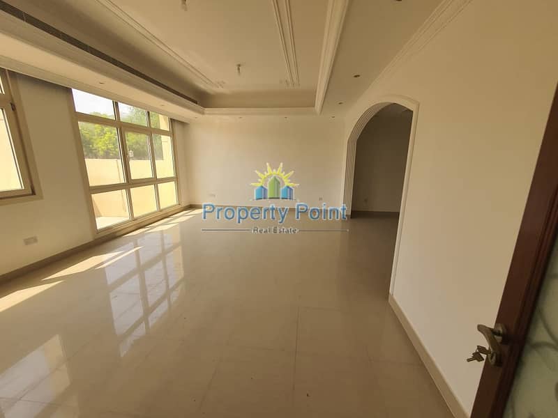 New Finish | Huge Commercial Villa for RENT | Spacious Layout | Big Hall and Rooms | Great Location for Business